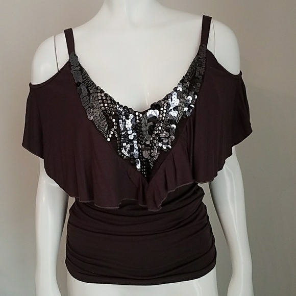 2B Bebe Tops - Bebe top